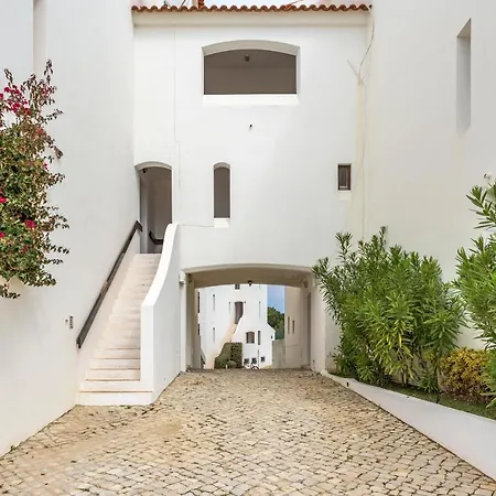 Flh Albufeira Family Flat With Sea View Balcony オーリョス・デ・アーグァ